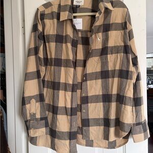 American Eagle Outfitters Tan and Black Plaid Button-Down women’s Shirt NWT